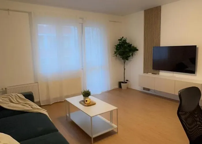 Modernes Ferienapartment In Berlin-Neukoelln